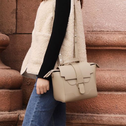 Fashionable Leather Cowhide One Shoulder Handbag - Image 10