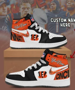 bengals gym shoes, bengals nike shoes, bengals shoes, bengals sneakers, bengals tennis shoes, cincinnati bengals nike shoesm, cincinnati bengals shoes, cincinnati bengals sneakers, cincinnati bengals tennis shoes, nike cincinnati bengals shoes