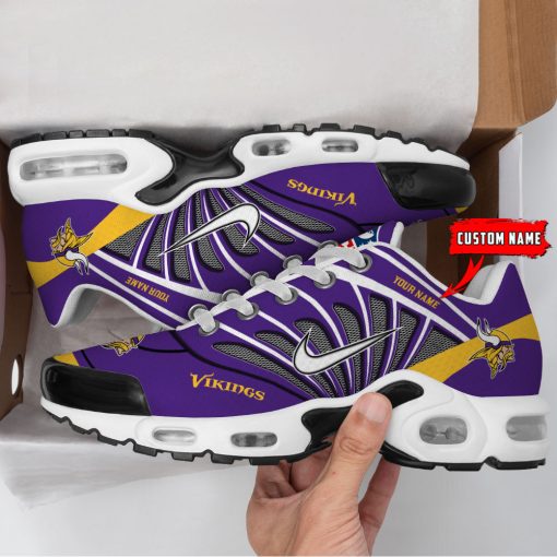Customize Your Name with Minnesota Vikings Ver 39 Sport Shoes - Image 2