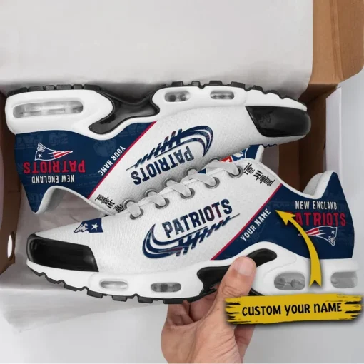 Customize Your Name with New England Patriots Ver 28 Sport Shoes NF - Image 3