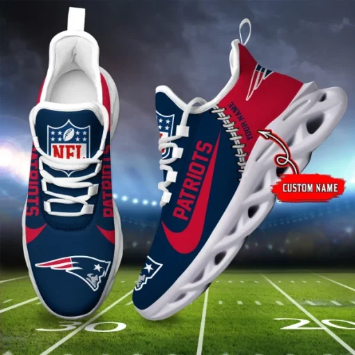 New England Patriots Shoes Custom Max Soul Shoes V16 - Image 2
